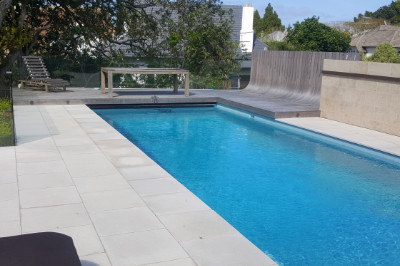 .600 x .600 Coping and Paving Laid in Half Bond